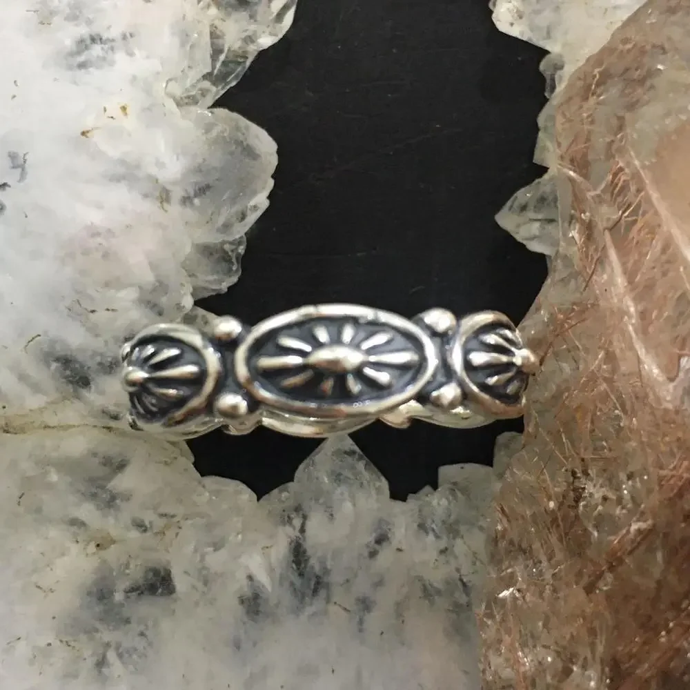 Carolyn Pollack Southwestern Style Sterling Flower Concho Band Ring For Women - Picture 6 of 10